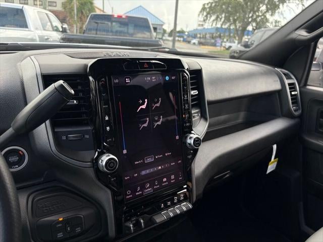 2026 RAM 2500 RAM 2500 TRADESMAN CREW CAB 4X4 6'4' BOX