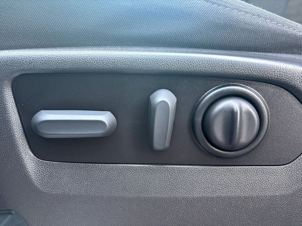 2022 Chevrolet Silverado 1500 LTD 4WD Crew Cab Short Bed RST