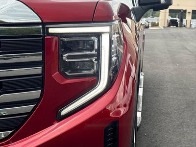 2024 GMC Sierra 1500 4WD Crew Cab Short Box SLT