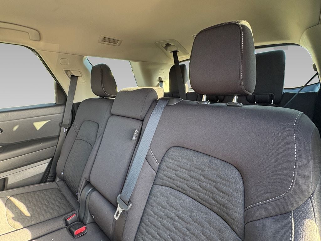 2025 Nissan Pathfinder SV FWD