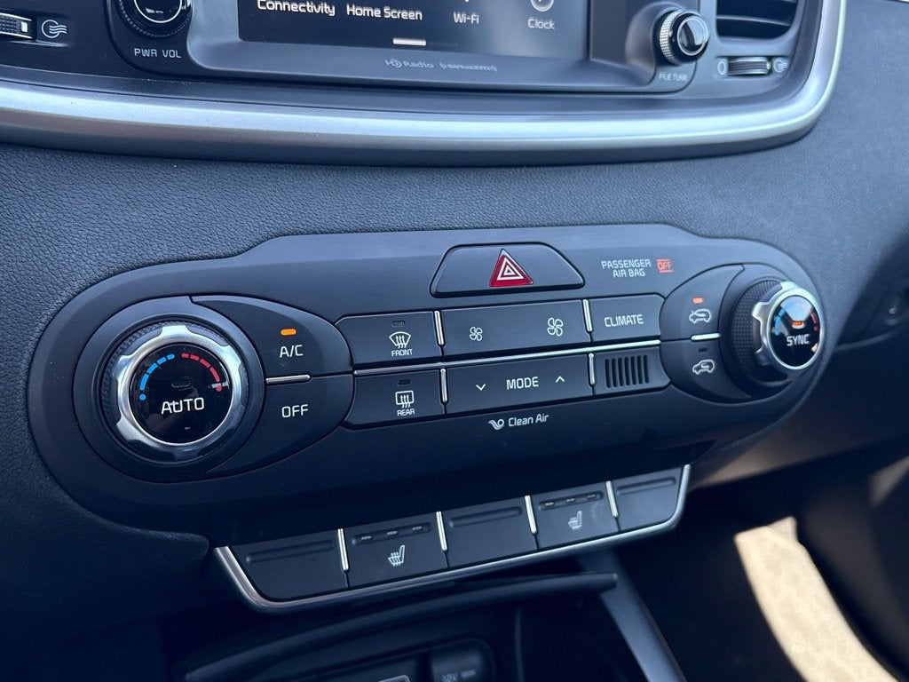 2017 Kia Sorento 2.4L LX