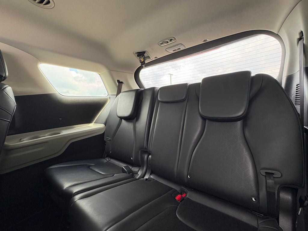 2023 Kia Carnival MPV LX Seat Package