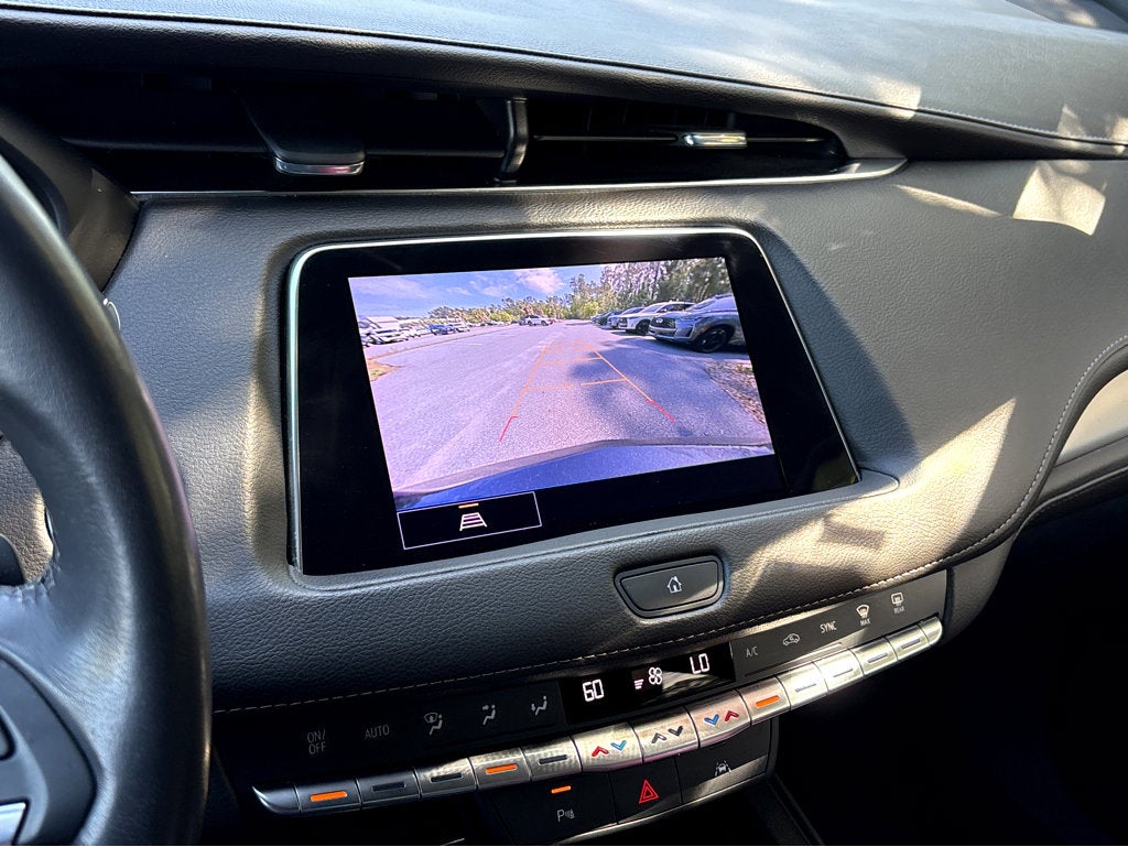 2023 Cadillac XT4 FWD Premium Luxury