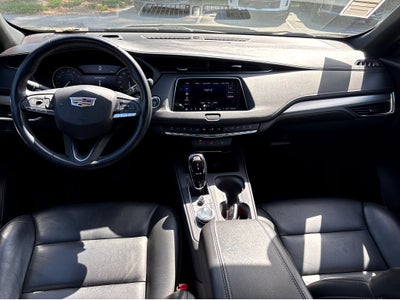 2023 Cadillac XT4 FWD Premium Luxury