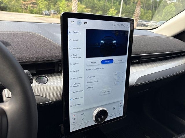 2022 Ford Mustang Mach-E Select