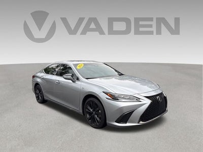 2024 Lexus ES 300h F SPORT Handling
