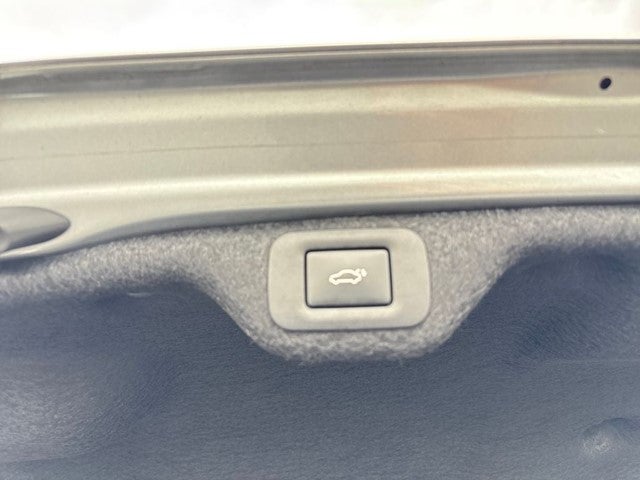 2024 Lexus ES 300h F SPORT Handling
