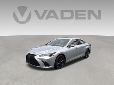 2024 Lexus ES 300h F SPORT Handling