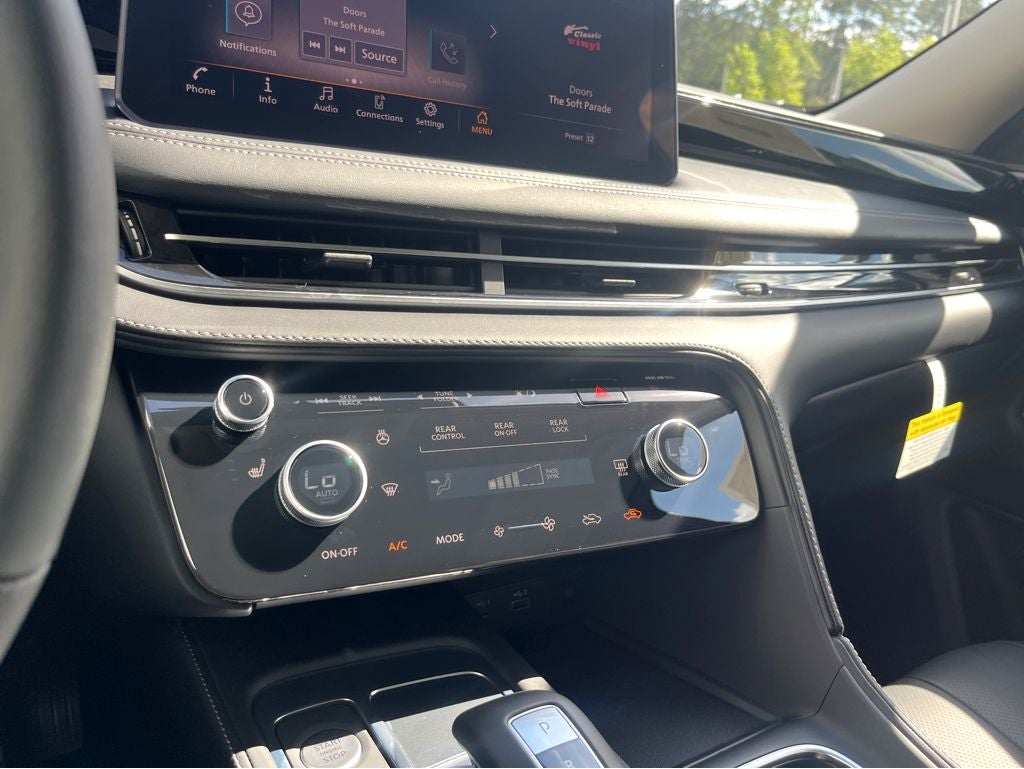 2025 INFINITI QX60 Pure FWD