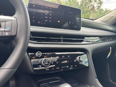 2027 INFINITI QX60 Luxe FWD