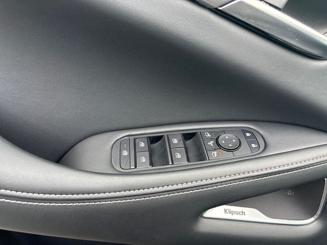 2027 INFINITI QX60 Luxe FWD