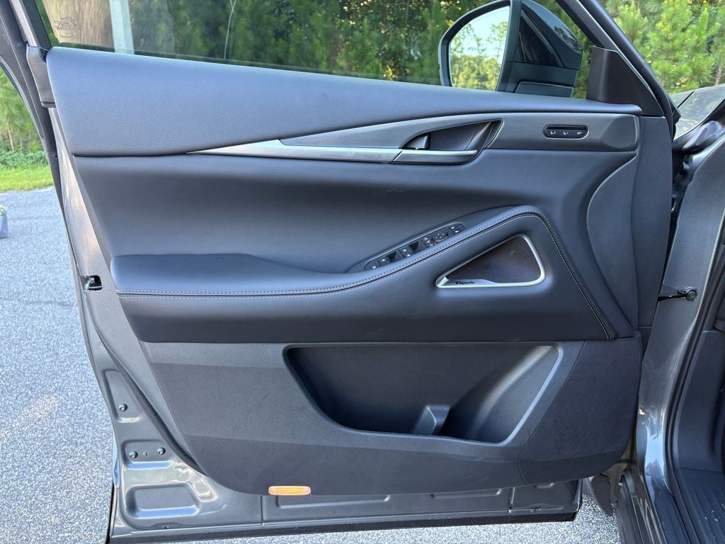 2027 INFINITI QX60 Luxe FWD