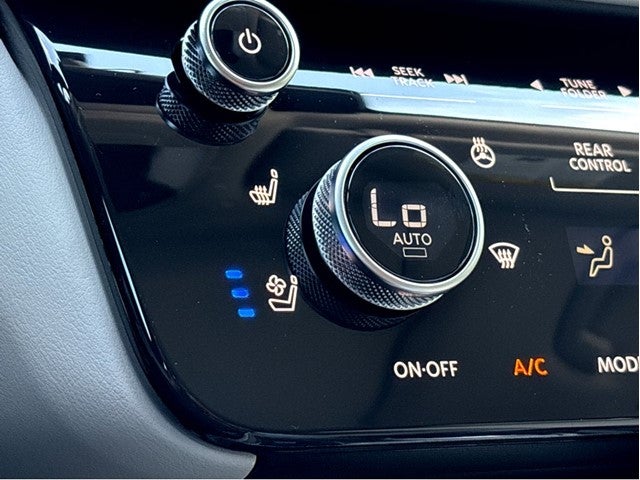2027 INFINITI QX60 Luxe FWD