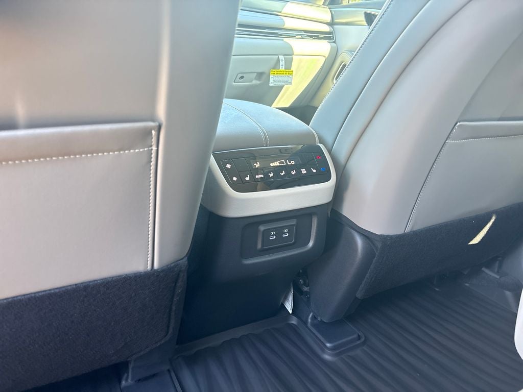2027 INFINITI QX60 Luxe FWD