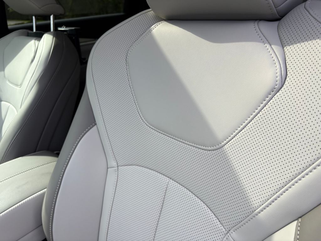 2027 INFINITI QX60 Luxe FWD