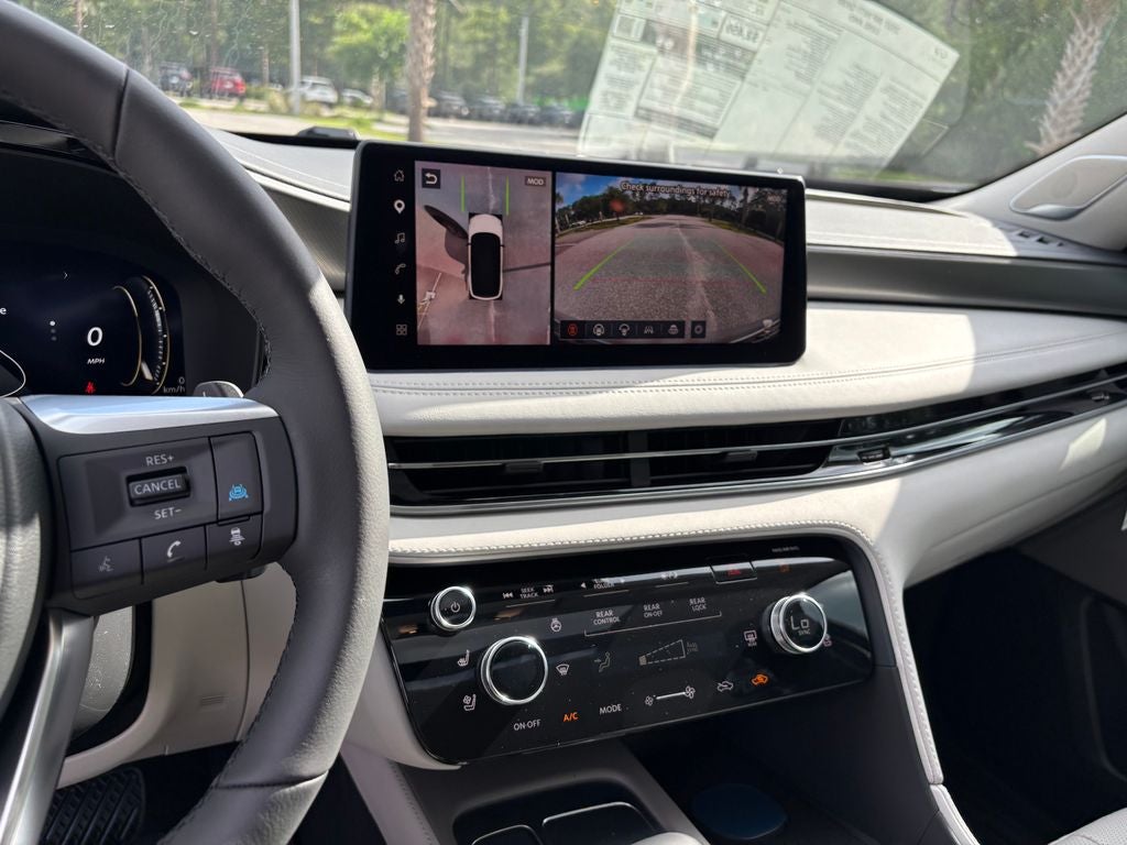 2027 INFINITI QX60 Luxe FWD