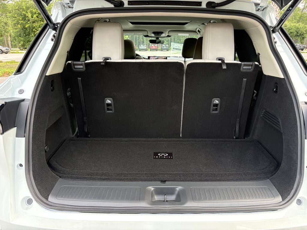 2027 INFINITI QX60 Luxe FWD