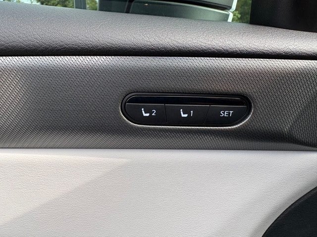 2027 INFINITI QX60 Luxe FWD