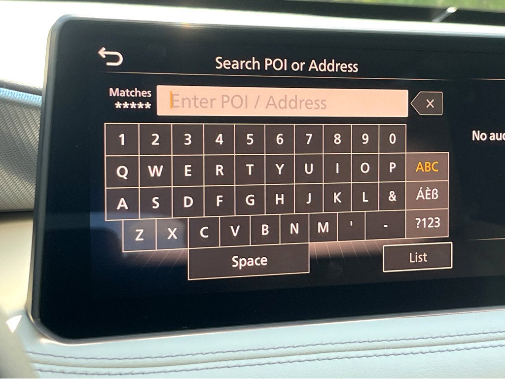 2025 INFINITI QX60 LUXE