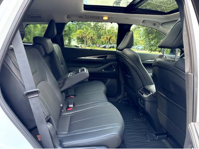 2026 INFINITI QX60 LUXE