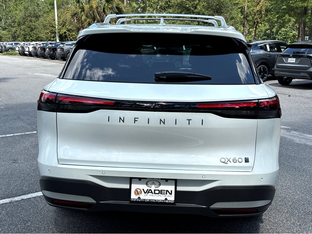 2026 INFINITI QX60 LUXE