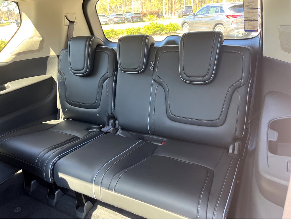 2025 INFINITI QX80 Luxe 2WD