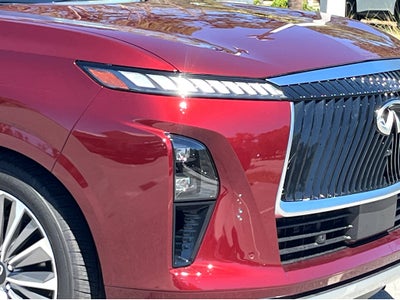 2025 INFINITI QX80 Luxe 2WD