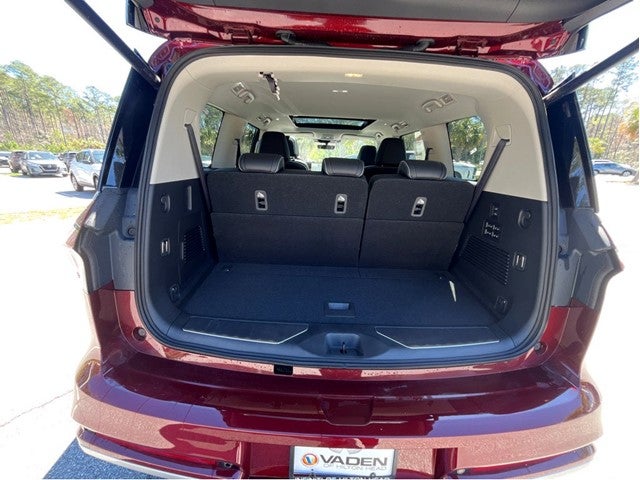 2025 INFINITI QX80 Luxe 2WD