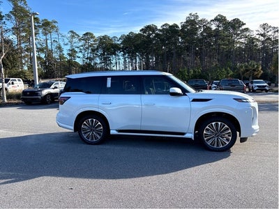 2026 INFINITI QX80 Luxe 4WD