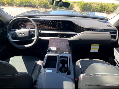 2025 INFINITI QX80 Luxe 4WD