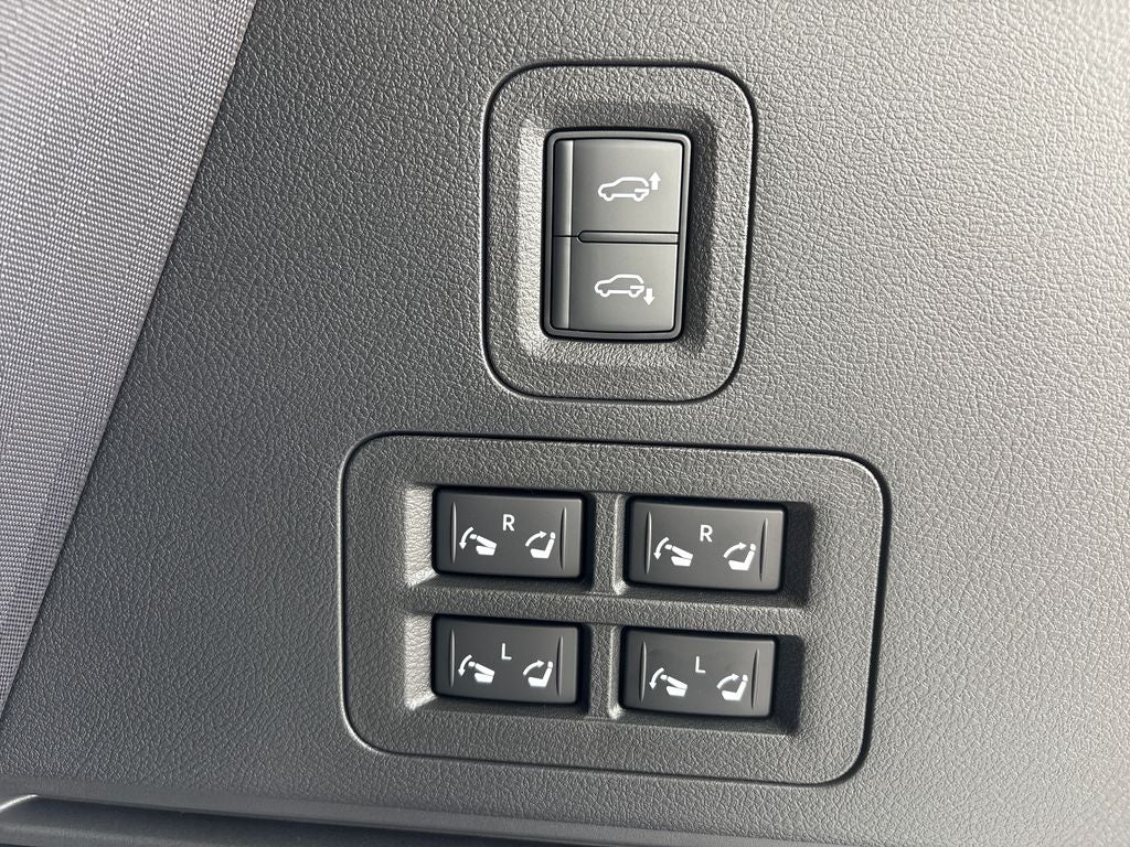 2026 INFINITI QX80 Luxe 4WD