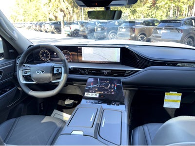 2026 INFINITI QX80 LUXE