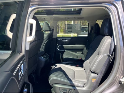 2025 INFINITI QX80 LUXE