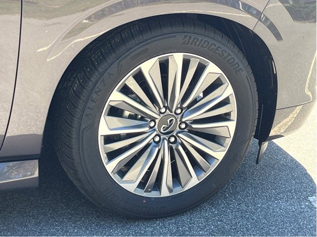 2025 INFINITI QX80 Luxe 2WD