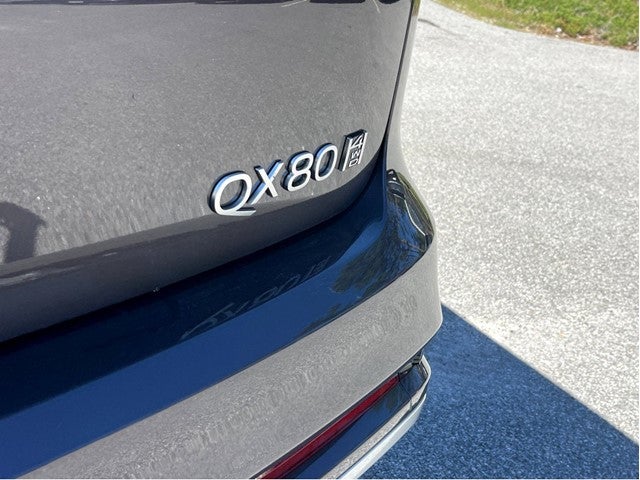 2025 INFINITI QX80 Luxe 2WD