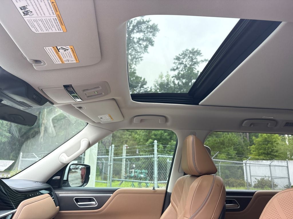 2027 INFINITI QX80 Luxe 2WD