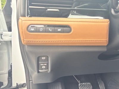 2027 INFINITI QX80 Luxe 2WD