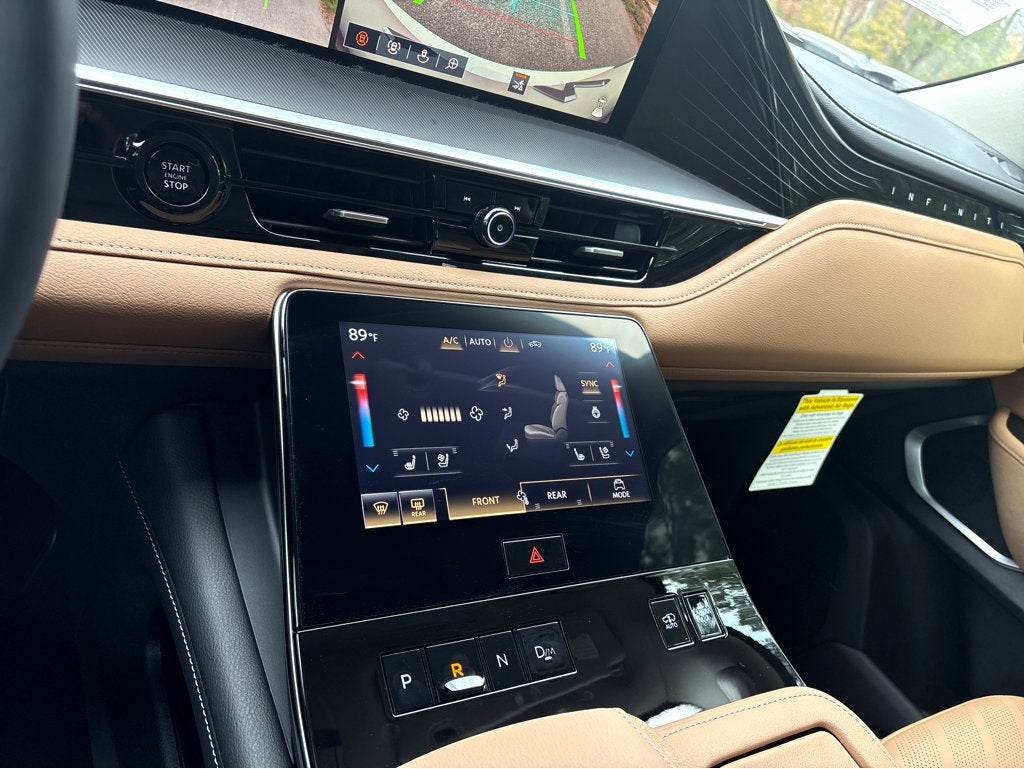 2026 INFINITI QX80 LUXE