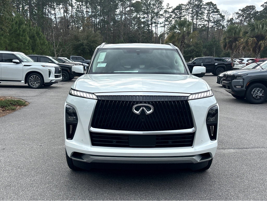 2026 INFINITI QX80 LUXE
