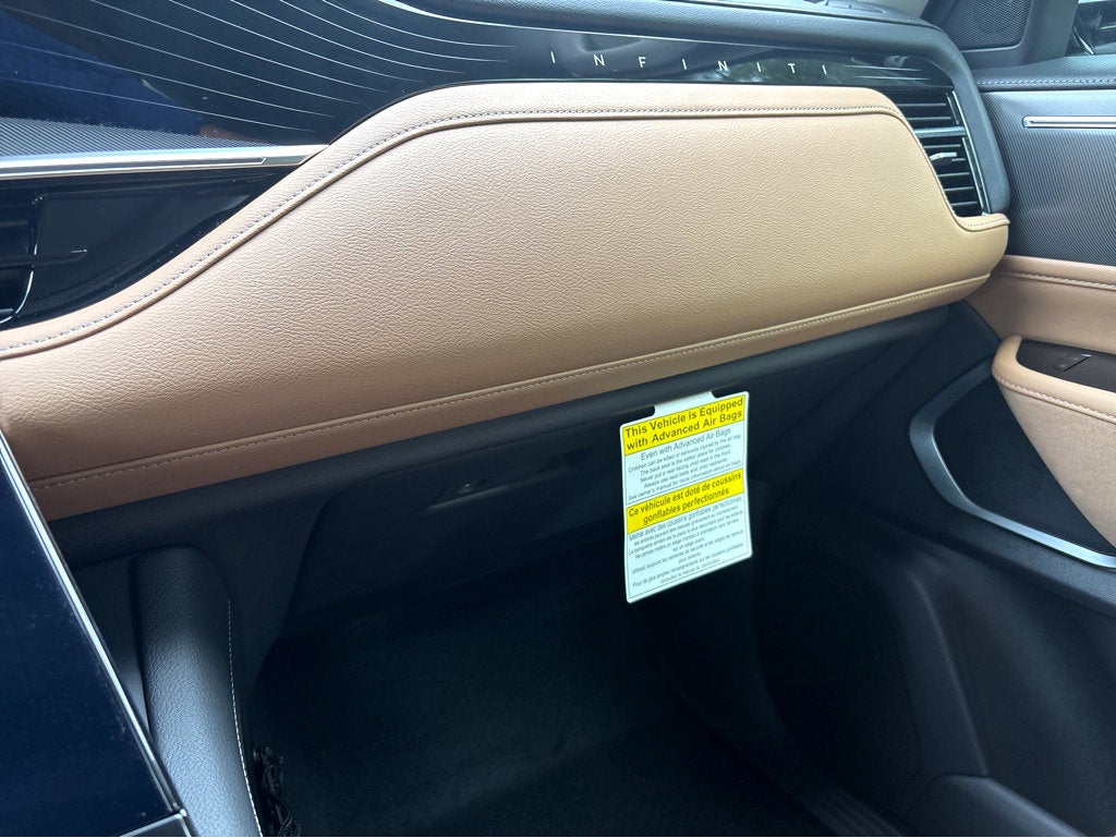 2026 INFINITI QX80 LUXE