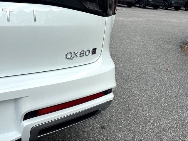 2026 INFINITI QX80 Luxe 4WD
