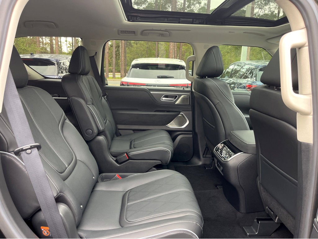 2025 INFINITI QX80 SENSORY