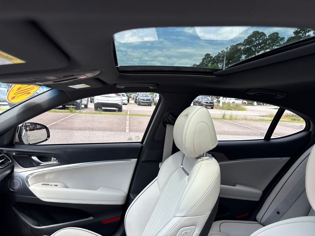 2026 Genesis G70 3.3T Sport Prestige