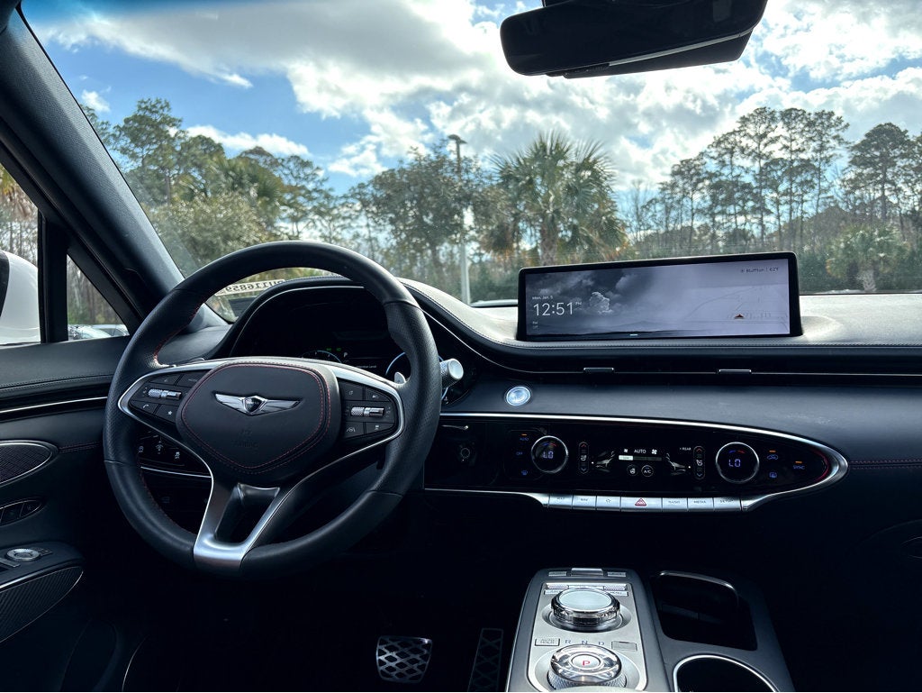 2023 Genesis GV70 2.5T