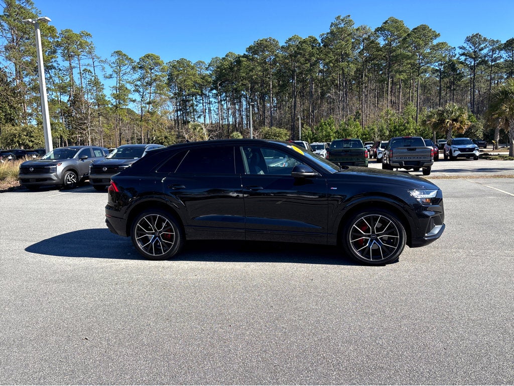 2021 Audi Q8 Premium Plus