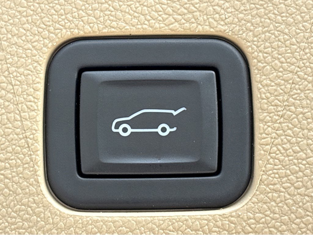 2024 Cadillac Escalade 4WD Premium Luxury