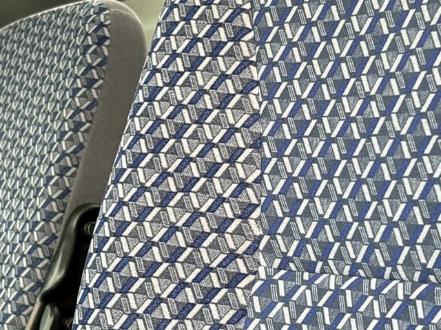 2024 Isuzu NRR 212 WB