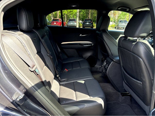 2023 Cadillac XT4 FWD Premium Luxury