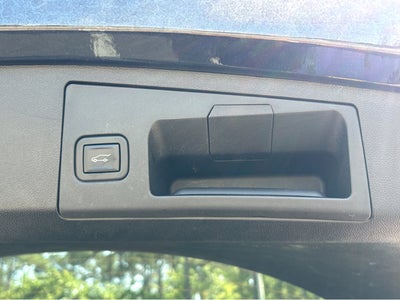 2023 Cadillac XT4 FWD Premium Luxury