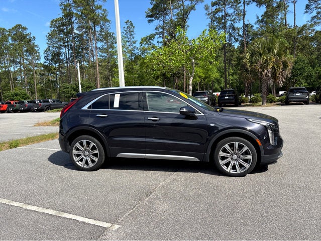 2023 Cadillac XT4 FWD Premium Luxury